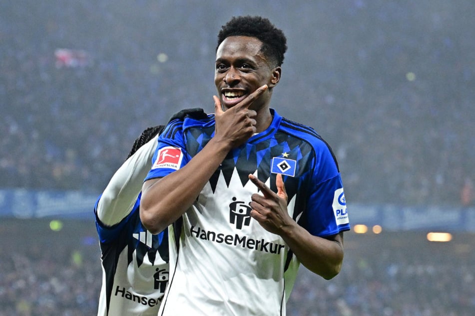 Mittelfeldstratege Albert Sambi Lokonga (26) steht gegen die Kiezkicker wieder zur Verfügung, dürfte direkt wieder in der Startelf sein.