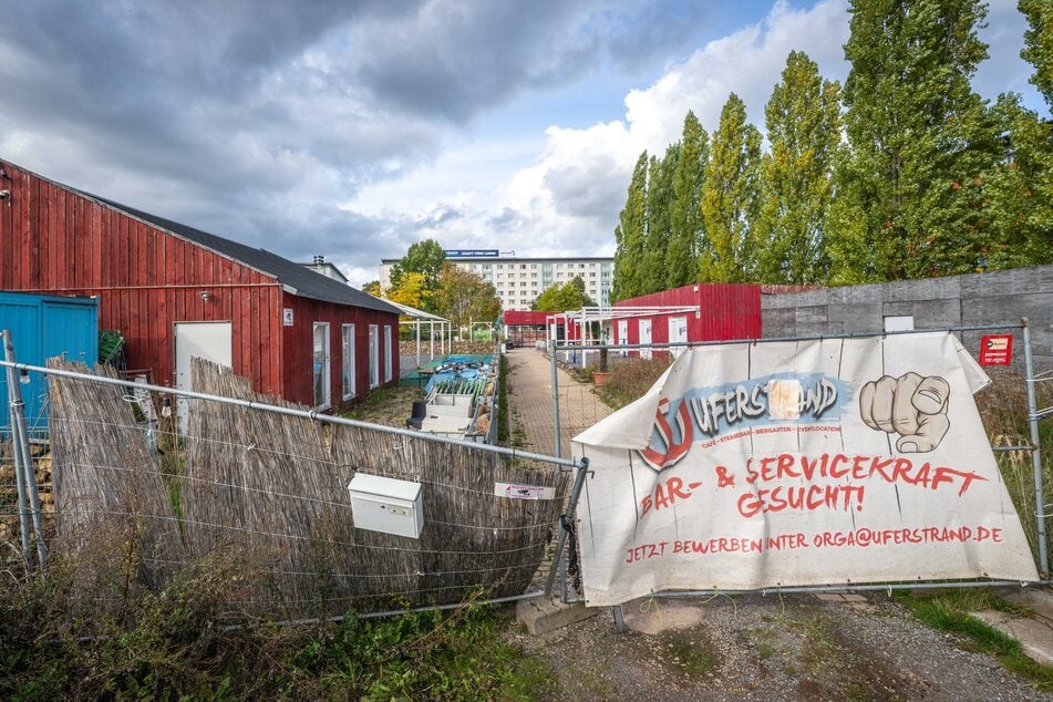 Der Eingang zum Areal ist notdürftig abgesperrt.