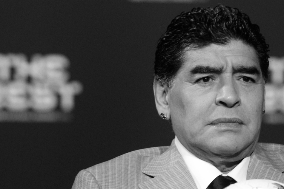 Herzzerreißendes letztes Video von Diego Maradona aufgetaucht!