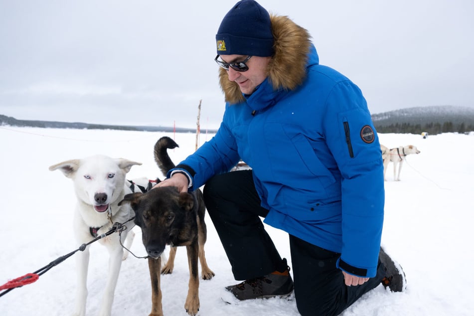 Besucht gerne – wie hier in Schweden – Land und Leute: Bayerns Ministerpräsident Markus Söder (59, CSU).