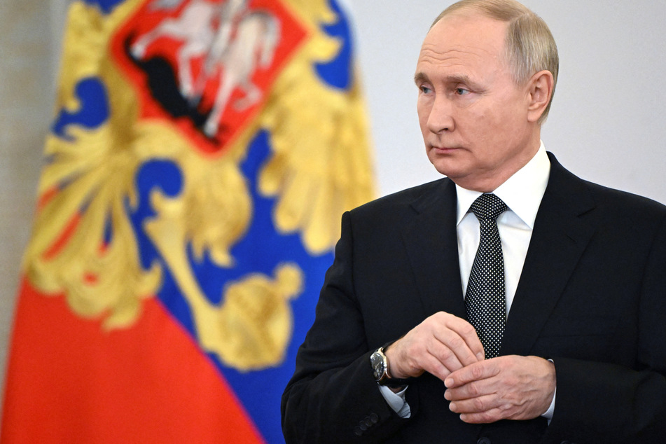 Vladimir Putin to run for yet another presidential term in 2024