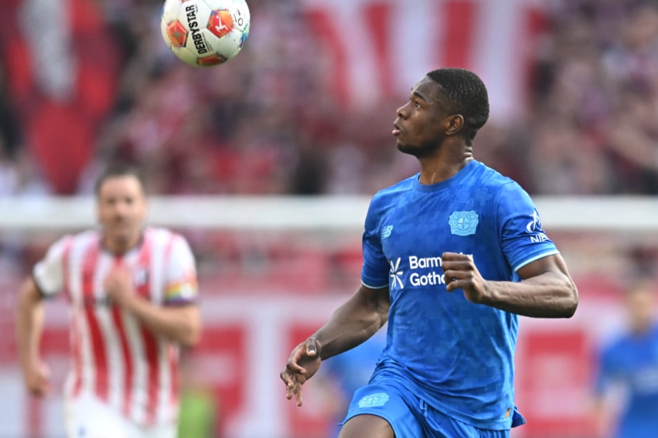 Wie lange Christian Kofane (20) genau ausfallen wird, teilt Bayer Leverkusen nicht mit.