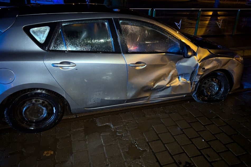 In Halberstadt waren in der Nacht zwei Autos kollidiert.