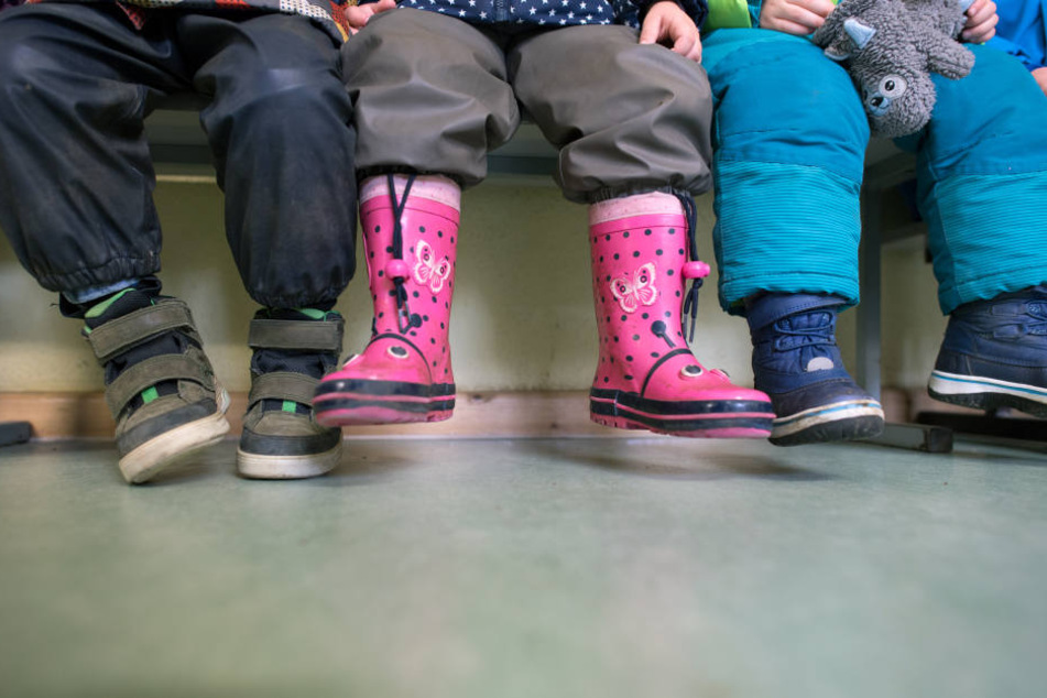Im Kindergartenbereich hat Frankfurt rund 25.000 Betreuungsplätze. (Symbolbild)