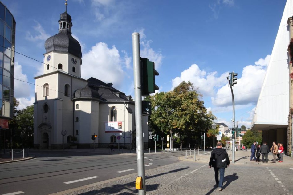 Zwei Ampeln sollen damit ausgestattet werden, u.a. die an der Kreuzung Marktstraße/Unterer Graben.