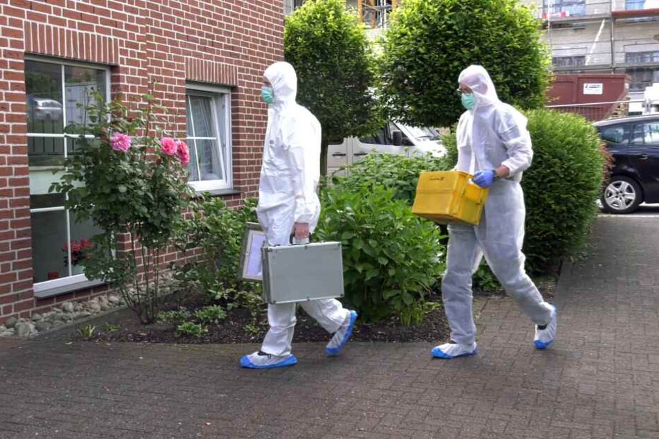Eine Mordkommission nahm die Ermittlungen auf.