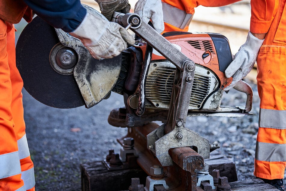 Deutsche Bahn sucht dringend Handwerker für dieses Werk