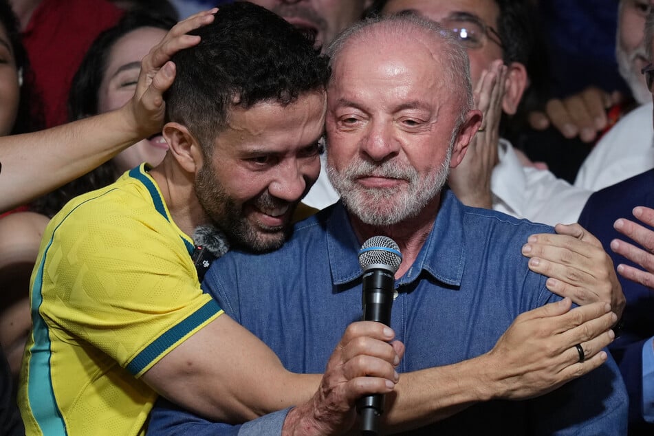 Luiz Inácio Lula da Silva (80, r.) ist erneut gewählt worden.