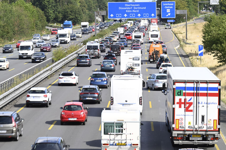 Ferienende in NRW: Großes Verkehrschaos bleibt zunächst aus