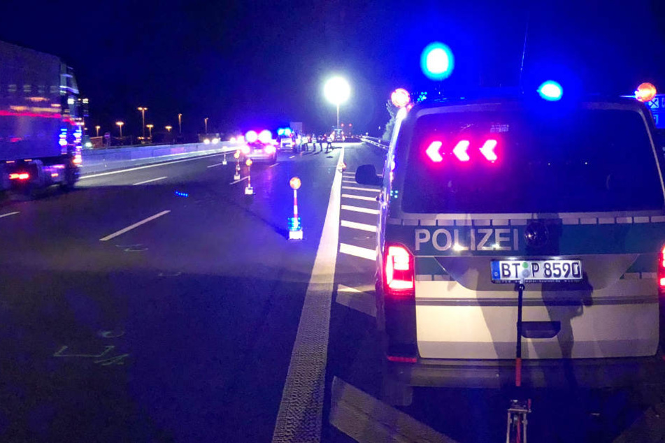 Auf der Autobahn 9 ist es in Bayern zu einem schrecklichen Unfall gekommen.