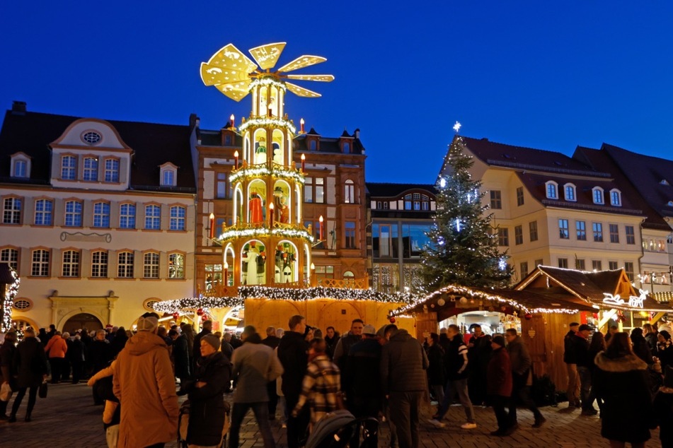 Der Quedlinburger Weihnachtsmarkt gilt als der schönste Weihnachtsmarkt Sachsen-Anhalts.