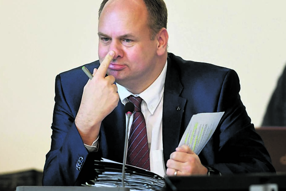 Will sich nicht reinreden lassen: OB Dirk Hilbert (47, FDP).