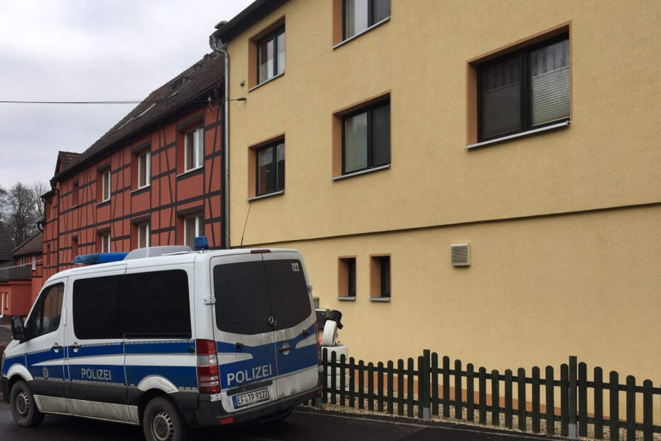 Polizisten hatten zwei Wohnungen in Eisenach durchsucht und Beweise sichergestellt.