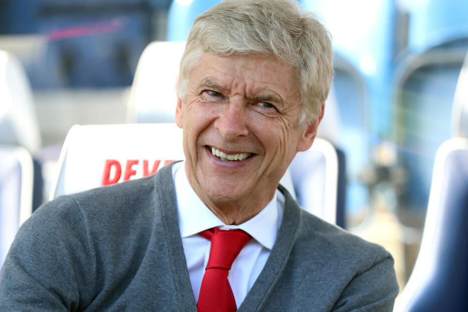 Arsène Wenger ist als neuer Bayern-Trainer offenbar noch im Rennen. (Archiv)