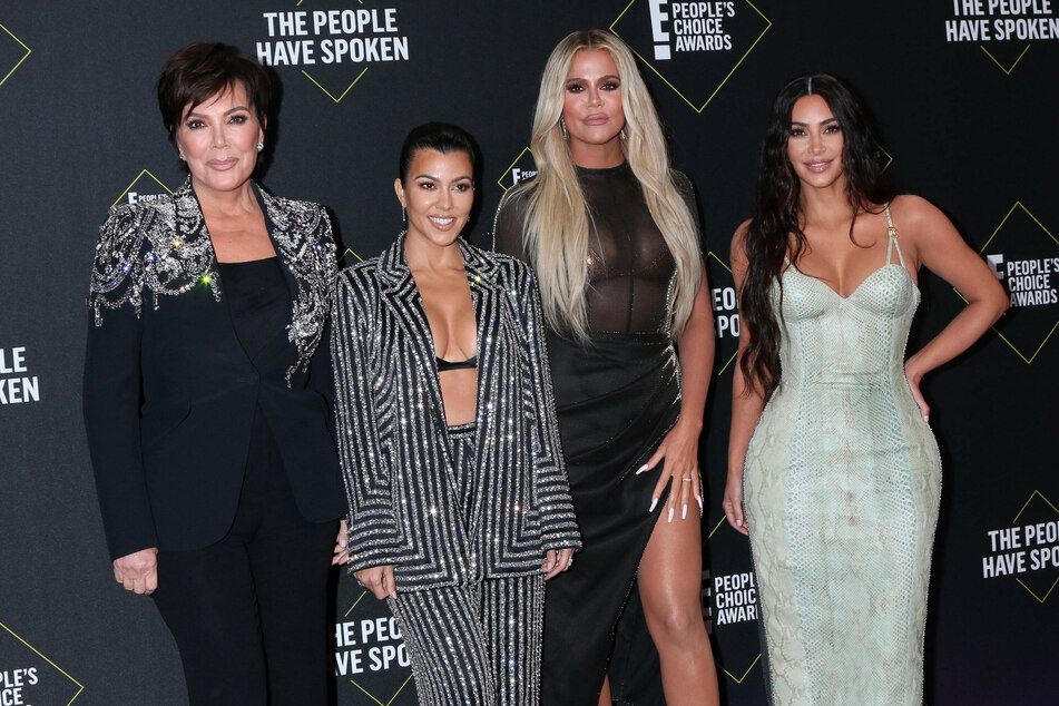 The Kardashians (from l. to r.): Kris Jenner, Kourtney Kardashian, Khloe Kardashian, & Kim Kardashian