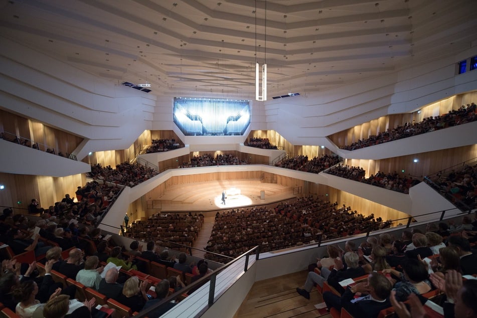 Die Dresdner Philharmonie hält für die kommende Saison einige Highlights bereit. (Archivbild)