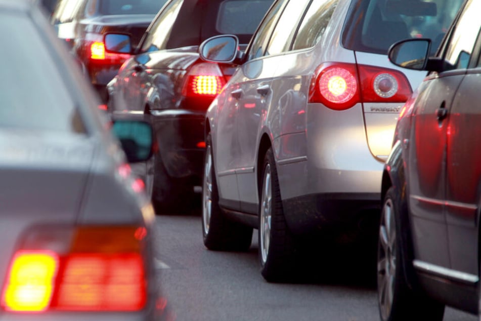 Geduldsprobe für Autofahrer in NRW: 150 Kilometer Stau am Morgen