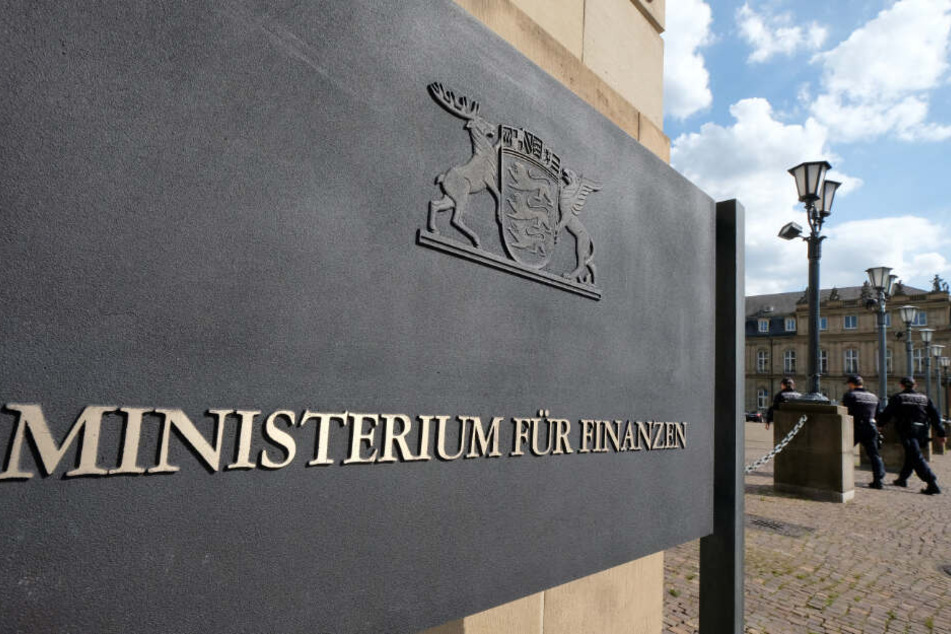 Das Finanzministerium in Stuttgart antwortete jetzt ausführlich.