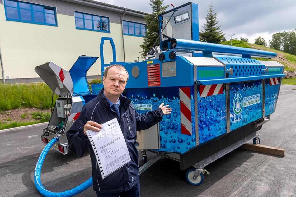 Frank Kippig will mit einer kreativen Lösung die Trinkwasser-Versorgung im Notfall gewährleisten - nicht förderwürdig, sagt das Amt.