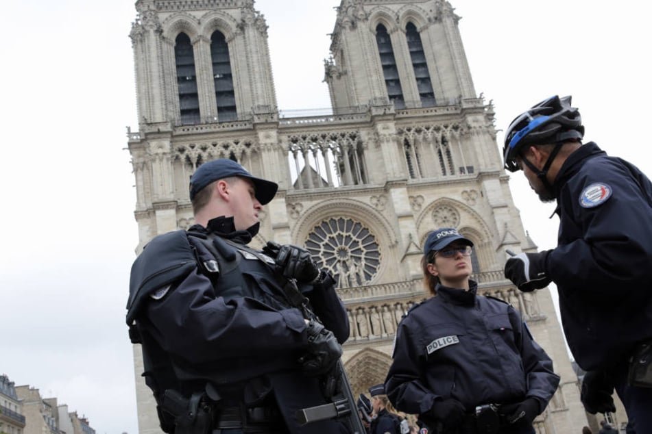 In Paris wurde ein Mann von der Polizei erschossen. Jetzt ist ein Video mit einem IS-Treueeid aufgetaucht. (Symbolbild)
