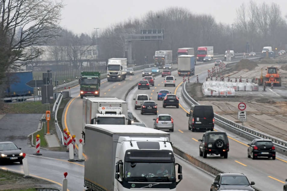 Noch ist die A7 bei Bad Fallingbostel eine große Baustelle, doch dieses Jahr soll der Ausbau freigegeben werden.