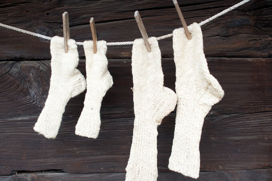 In Zeulenroda-Triebes soll eine kilometerlange Leine aus Socken entstehen. (Symbolbild)