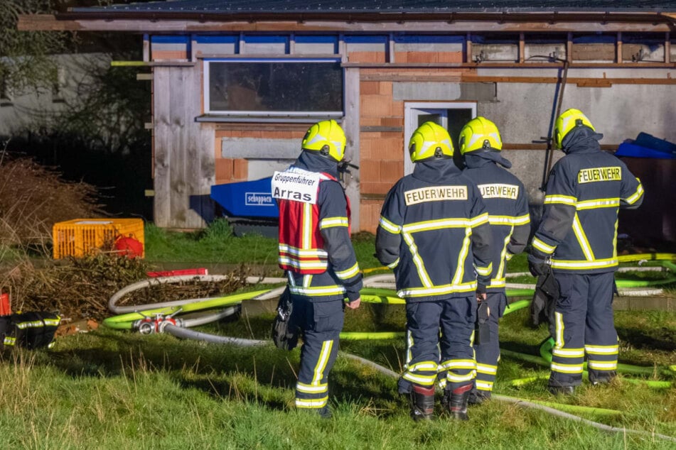 Feuerwehrmann bei Löscheinsatz von Nutria gebissen