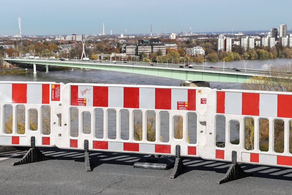 Gesamtsanierung erst ab 2040, doch schon jetzt marode: Stadt Köln will Zoobrücke abstützen