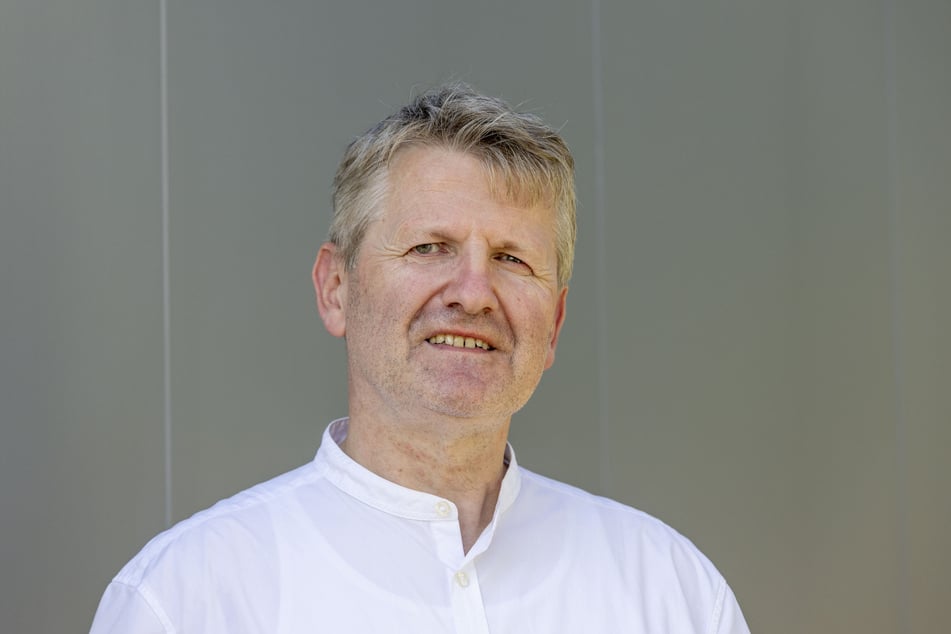 Axel Schober (57) hofft, dass eine Remote-ID, also eine Kennzeichnung für alle Drohnen über 100 Gramm Pflicht wird.
