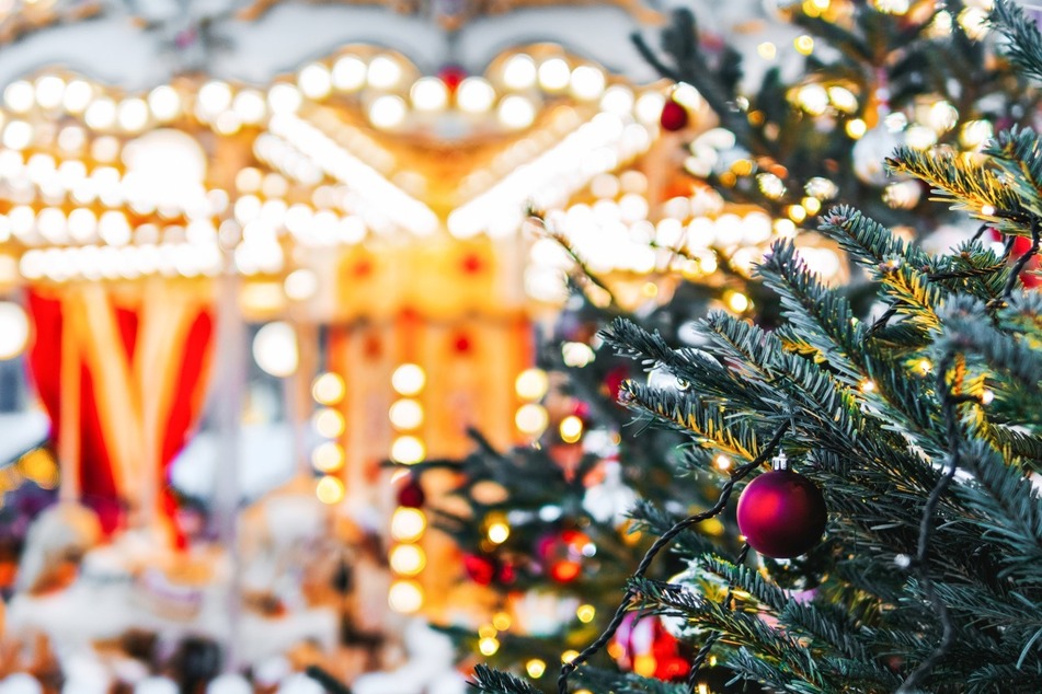 Der Salzwedeler Weihnachtsmarkt bietet Kinderkarussell, Bühnenshow und Co. (Symbolbild)