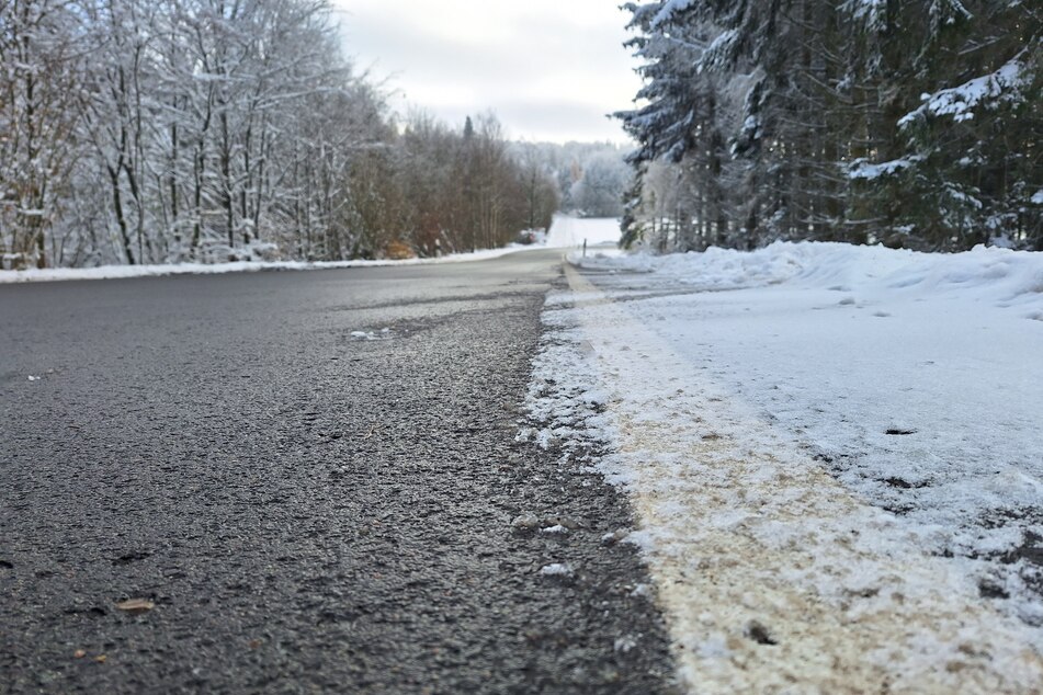 Vorsicht in Thüringen: Erhöhte Glättegefahr und Schneeverwehungen!