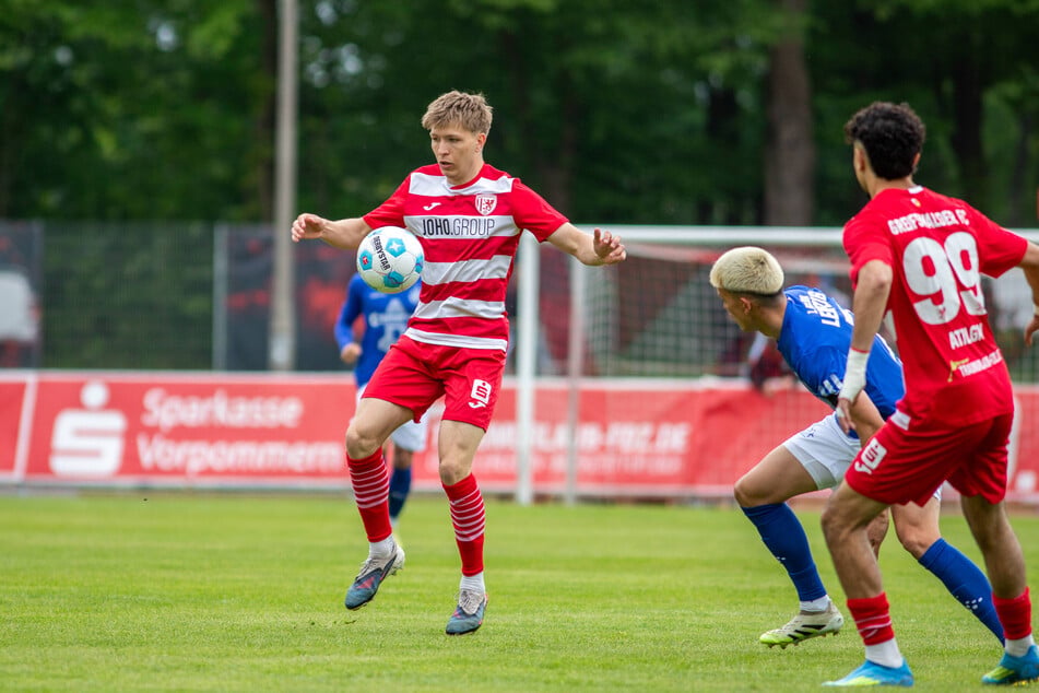 Tristan Wagner (20) schafft den Sprung von der Regionalliga in die 2. Bundesliga.