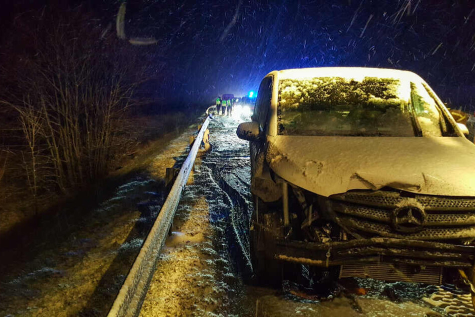 Der Schnee machte die Autobahn zu einer Rutschpartie.