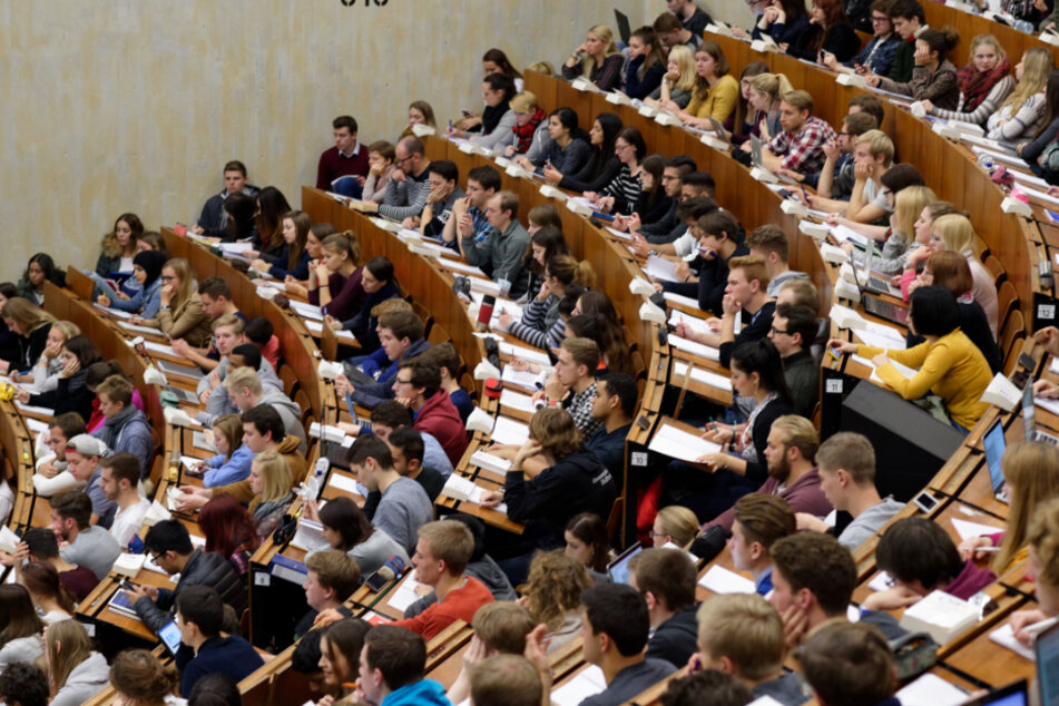 Studium in Baden-Württemberg? Dann solltet Ihr gute Noten mitbringen