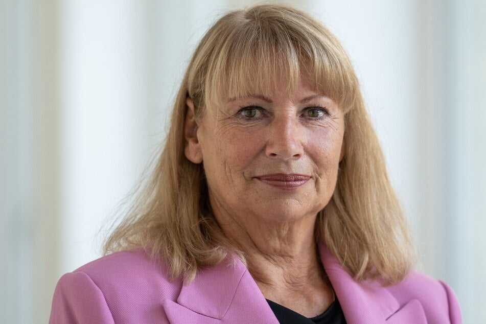 Gesundheitsministerin Petra Köpping (64, SPD) ruft zur Grippeschutzimpfung auf.