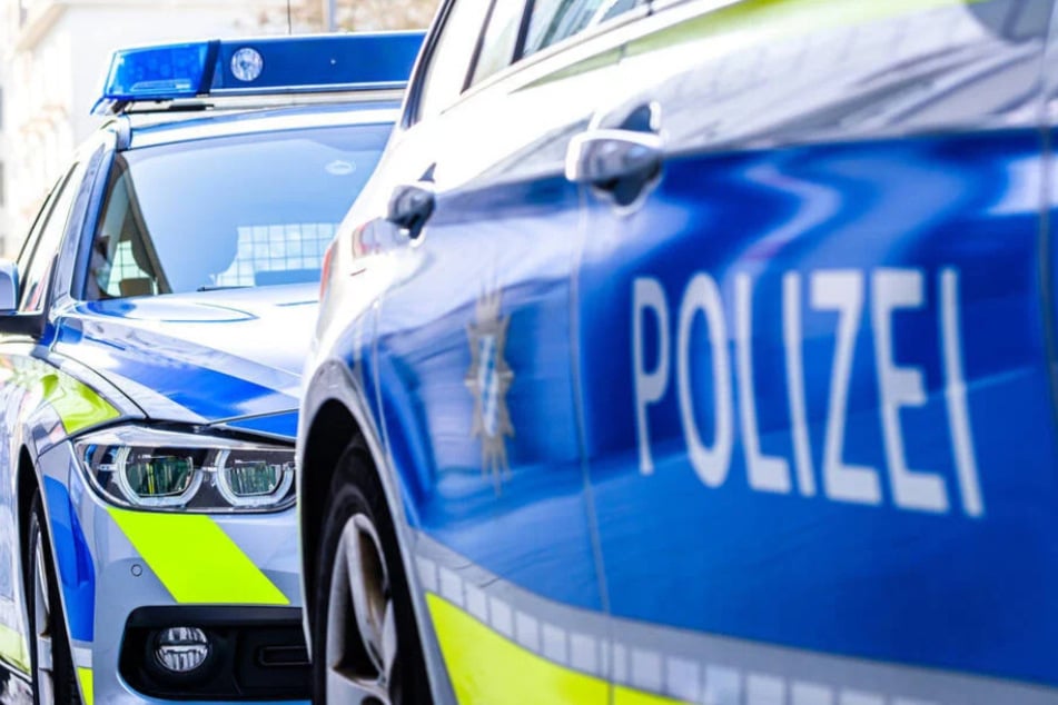 Die Polizei erwischte den 72-Jährigen nicht weit entfernt vom Unfallort. (Symbolbild)