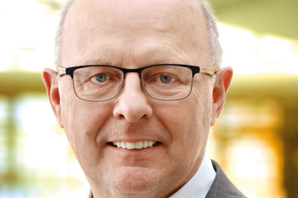 Prof. Dr. Günther Schneider will als DJH-Präsident Akzente setzen, wenn 2019 an die Vereinsgründung des Deutschen Jugendherbergswerks vor 100 Jahren erinnert wird.