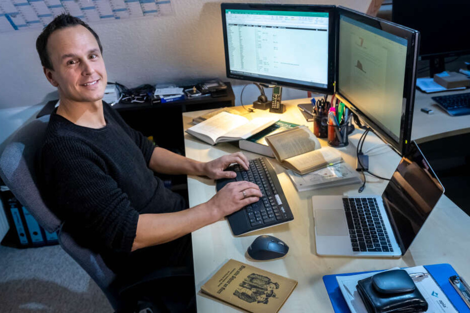 Andreas Göbel (43) arbeitete bei der Übersetzung mit Hilfe einer eigens angelegten Datenbank.