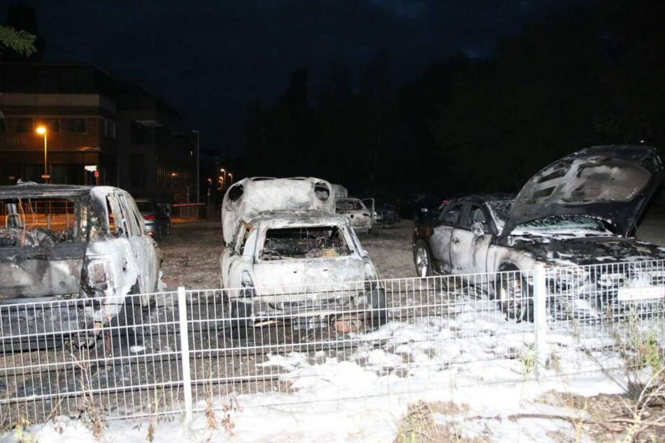 Ob es sich um Brandstiftung handelt, ist derzeit noch unklar.