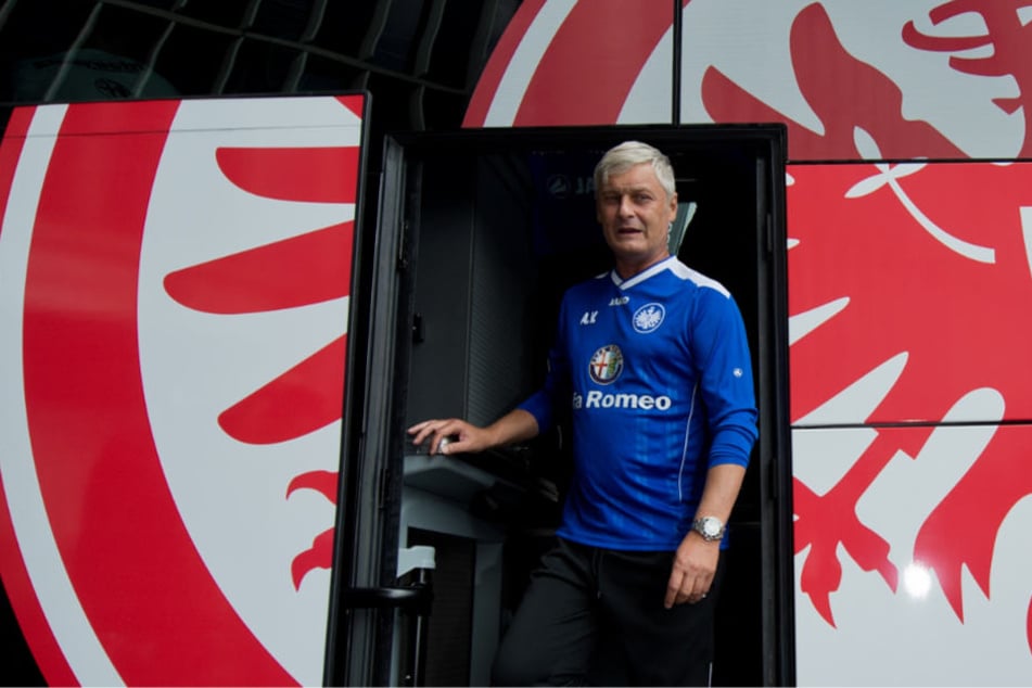 Auch Fußballtrainer Armin Veh war mal ein Frankfurter Adler (Archivbild).