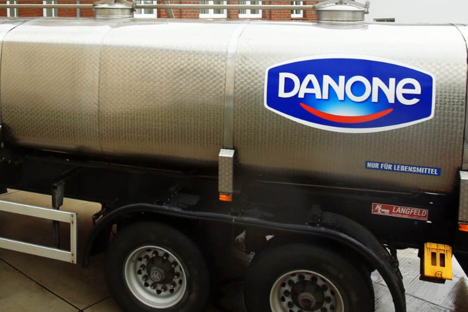 Danone hat sich entschieden, ein Werk in Rosenheim zu schließen. (Symbolbild)