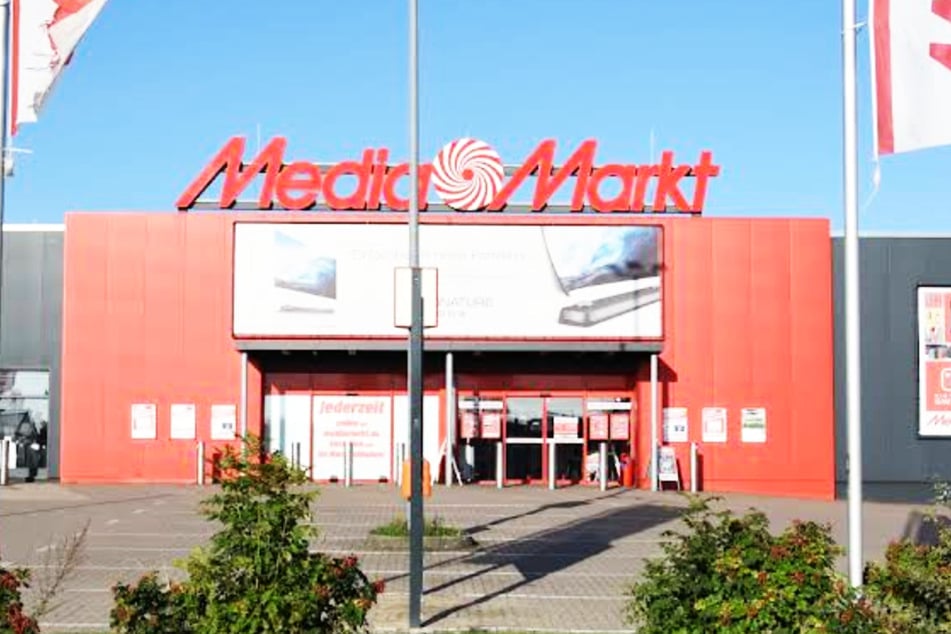 MediaMarkt Henstedt-Ulzburg - Kirchweg 88.