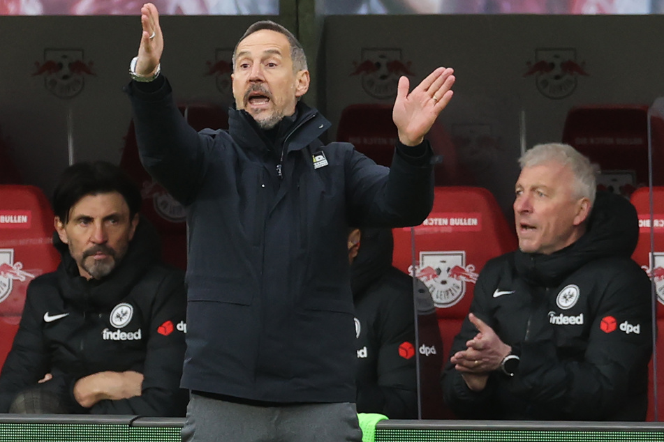 (Noch-) Eintracht-Frankfurt-Trainer Adi Hütter (51) steht kurz vor einem Wechsel zu Borussia Mönchengladbach.