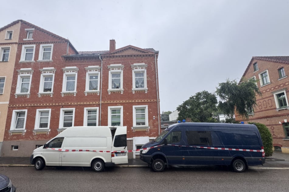 Der Tatort in der Erich-Mühsam-Straße 26.