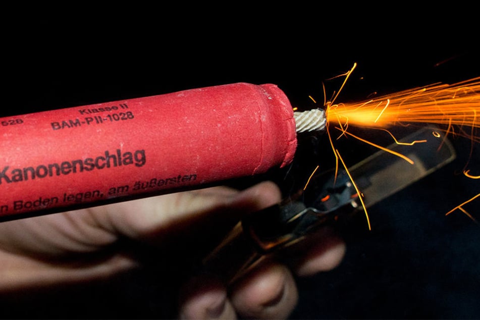 Böller sind in vielen Städten in NRW verboten.