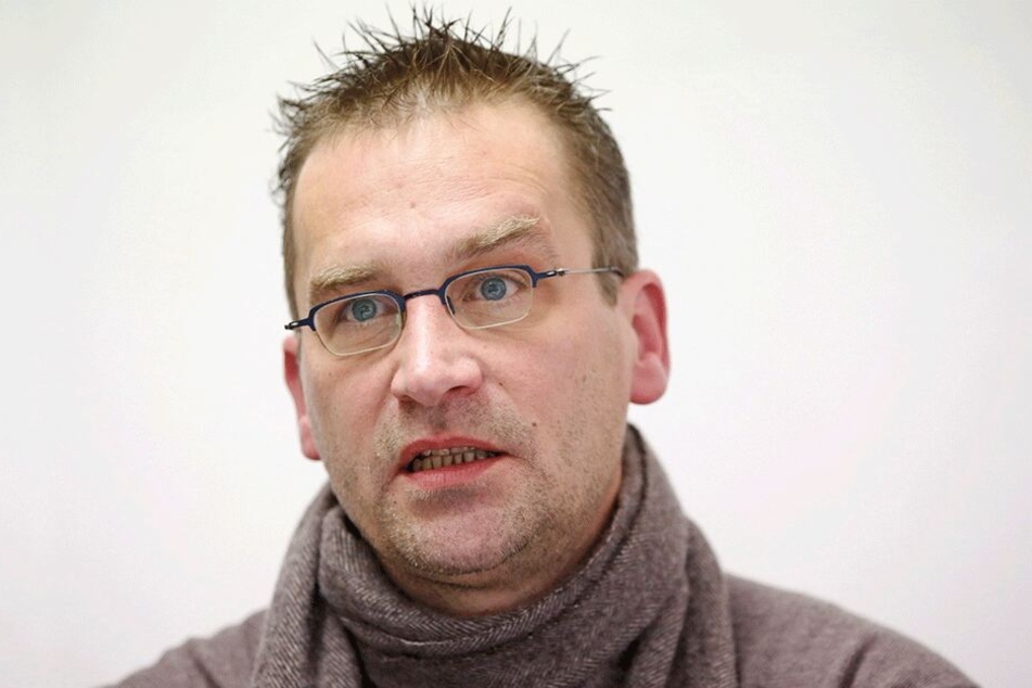 Martin Schulte-Wissermann (47, Pirat, Fraktion Die Linke) will den ÖPNV stärken.