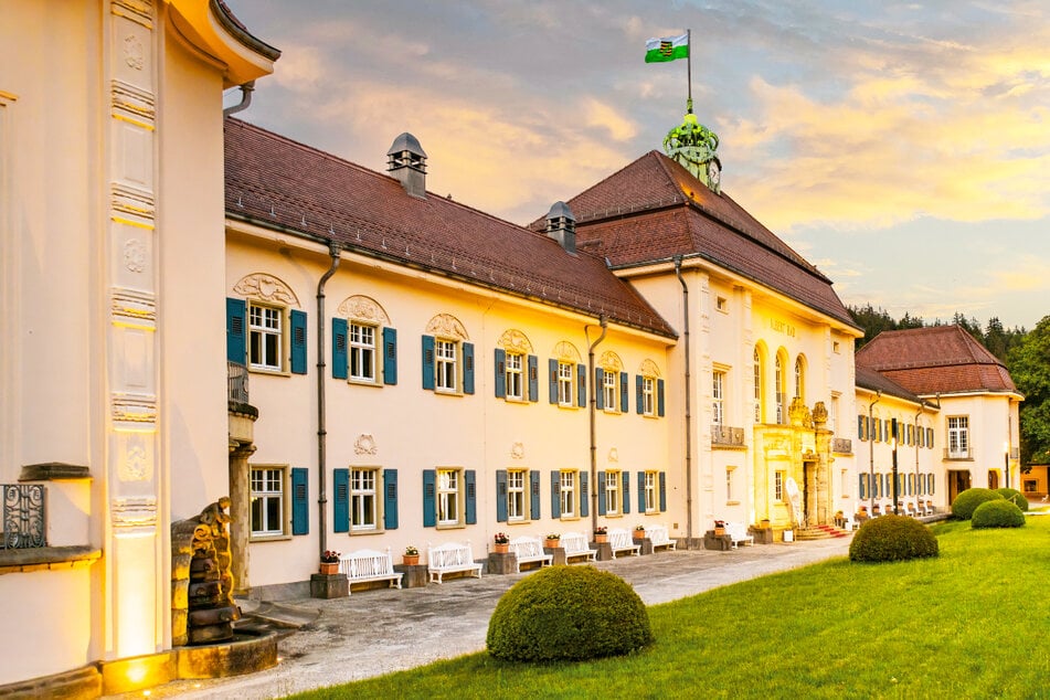 Die Königlichen Anlagen Bad Elster sind ein echter Geheimtipp und eignen sich super für einen Wohlfühl-Urlaub in Sachsen.