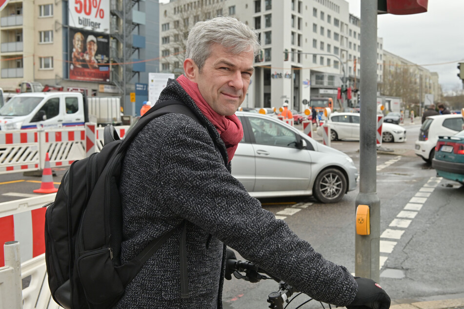 Der Chemnitzer OB-Kandidat Volkmar Zschocke (51, Grüne) war kurz nach dem Unfall ebenfalls vor Ort.
