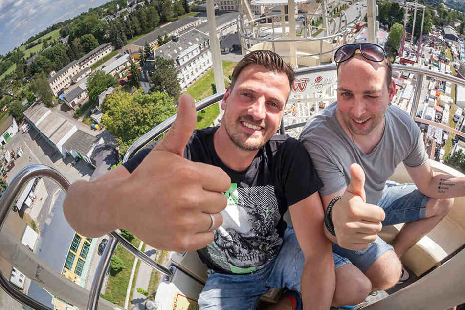 Stereoact fuhren schon gut gelaunt mit dem Riesenrad. "Und das obwohl ich Höhenangst habe", so Sebastian Seidel.