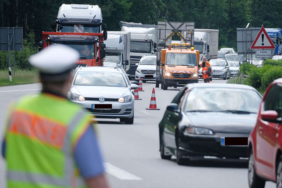 Auf der A72 staute sich der Verkehr: Der Grund waren grenzübergreifende Kontrollen.